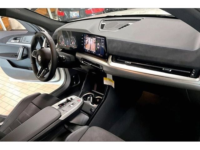 2027 BMW X2 xDrive28i