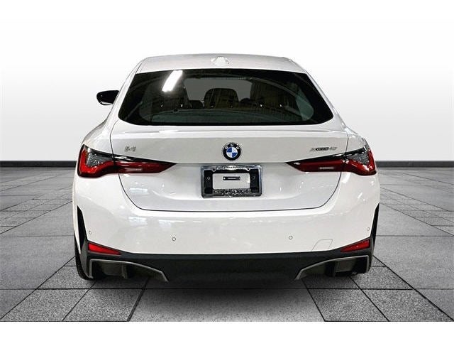 2026 BMW i4 xDrive40
