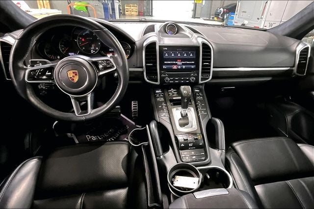 2018 Porsche Cayenne GTS