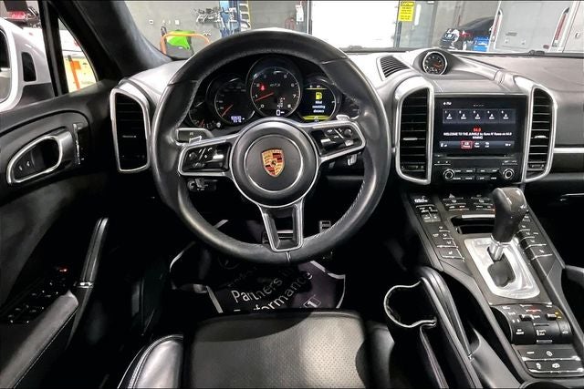 2018 Porsche Cayenne GTS