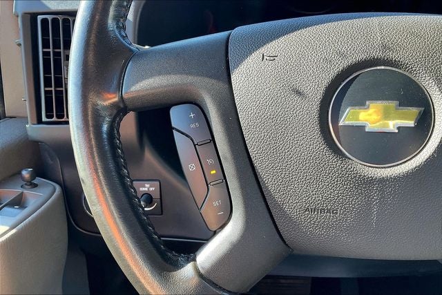 2023 Chevrolet Express 2500 Work Van Cargo