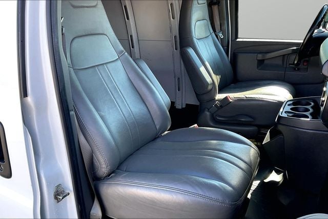 2023 Chevrolet Express 2500 Work Van Cargo