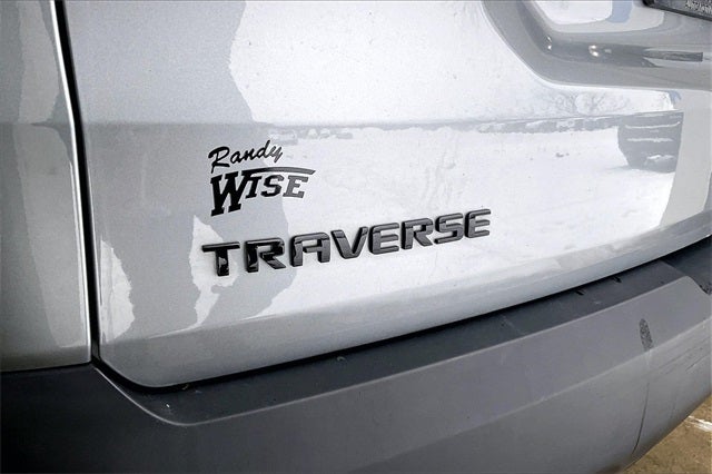 2023 Chevrolet Traverse RS