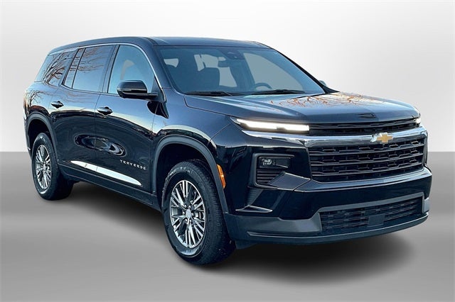 2024 Chevrolet Traverse LS