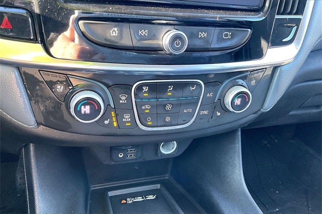 2021 Chevrolet Traverse Premier