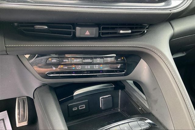 2023 Buick Envision Essence - Photo 32