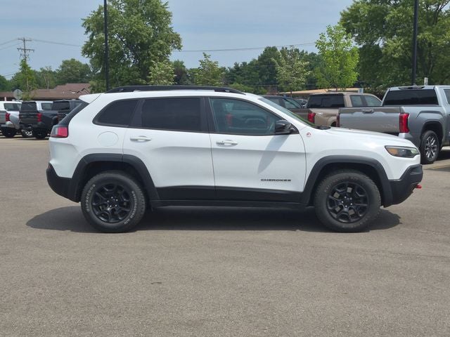 2022 Jeep Cherokee Trailhawk