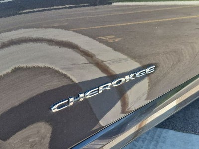 2019 Jeep Cherokee Overland