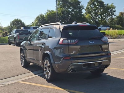 2019 Jeep Cherokee Overland