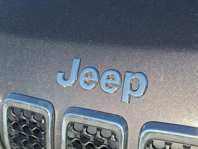2019 Jeep Cherokee Overland