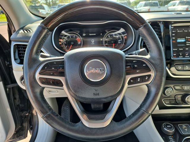 2019 Jeep Cherokee Overland