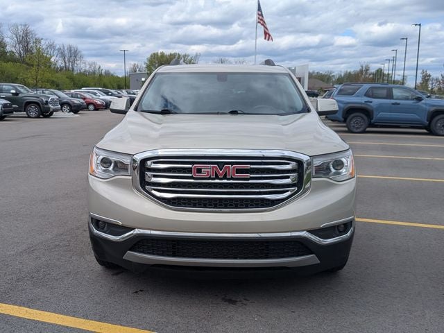 2017 GMC Acadia SLE-2