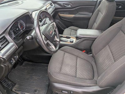 2017 GMC Acadia SLE-2