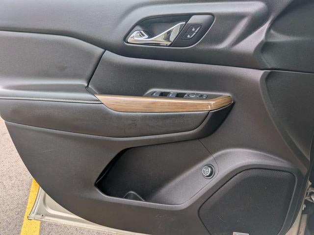 2017 GMC Acadia SLE-2