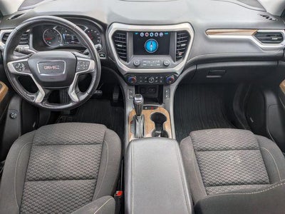 2017 GMC Acadia SLE-2
