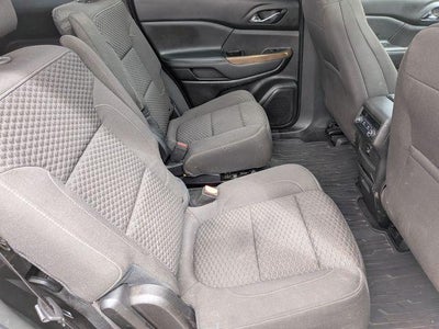 2017 GMC Acadia SLE-2