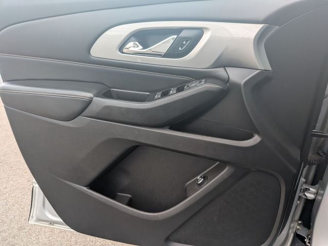 2018 Chevrolet Traverse LT Cloth w/1LT