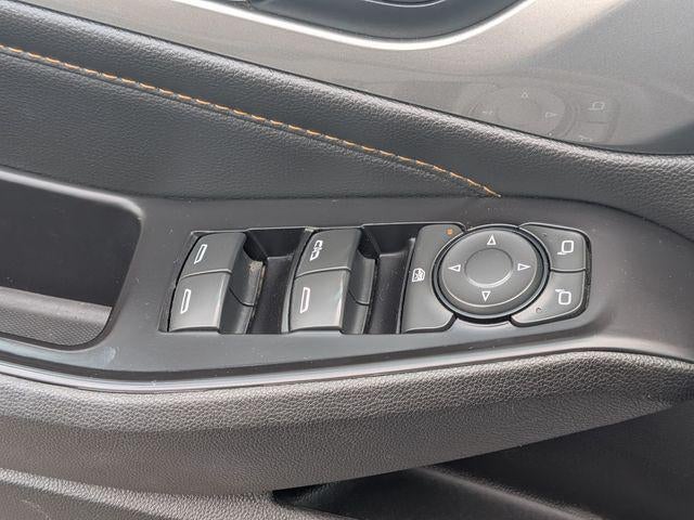 2018 Chevrolet Traverse LT Cloth w/1LT