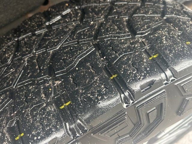 2022 GMC Sierra Limited AT4