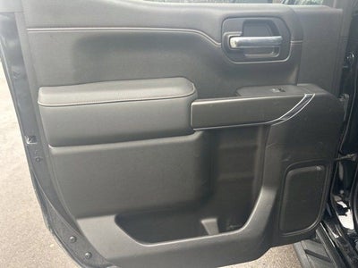 2022 GMC Sierra Limited AT4