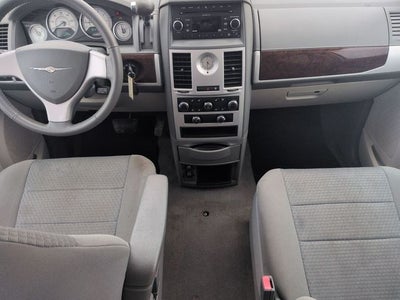 2010 Chrysler Town and Country Touring