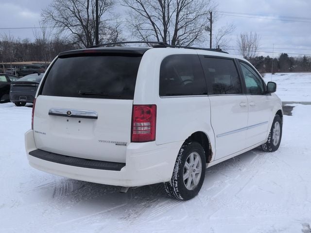 2010 Chrysler Town and Country Touring