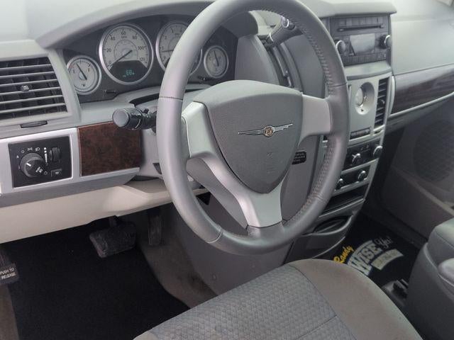 2010 Chrysler Town and Country Touring