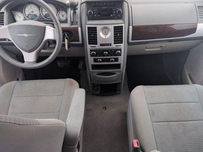 2010 Chrysler Town and Country Touring