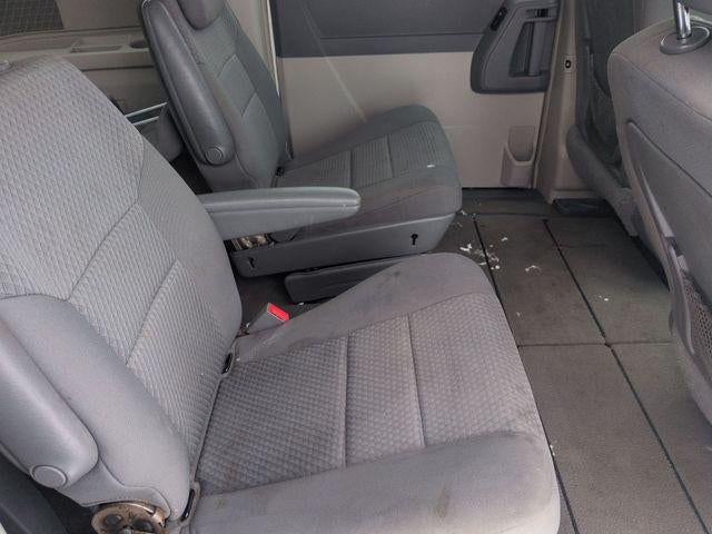 2010 Chrysler Town and Country Touring