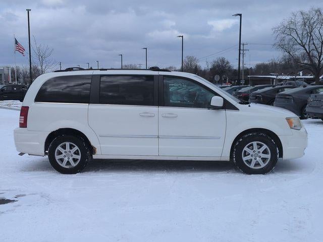 2010 Chrysler Town and Country Touring