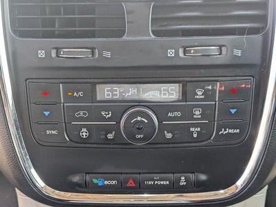 2015 Chrysler Town and Country Touring