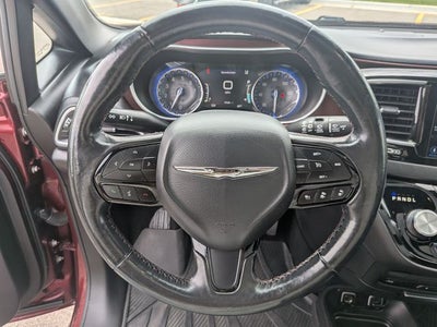 2019 Chrysler Pacifica Touring L Plus