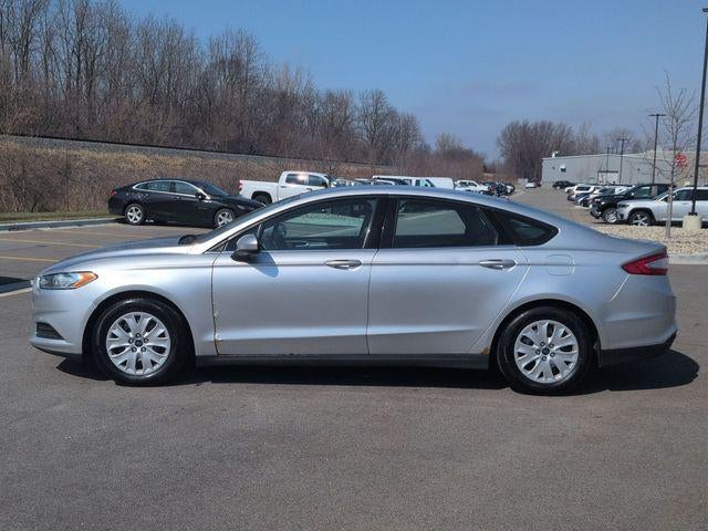 2013 Ford Fusion S