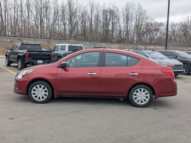 2016 Nissan Versa 1.6 SV