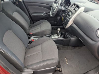 2016 Nissan Versa 1.6 SV