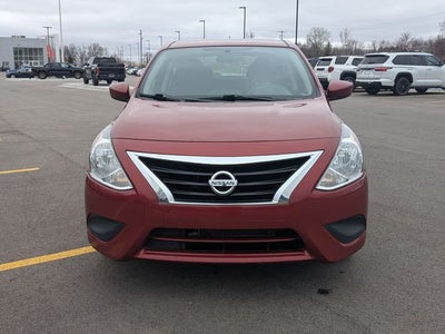 2016 Nissan Versa 1.6 SV