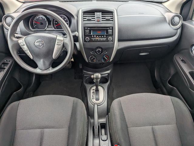 2016 Nissan Versa 1.6 SV