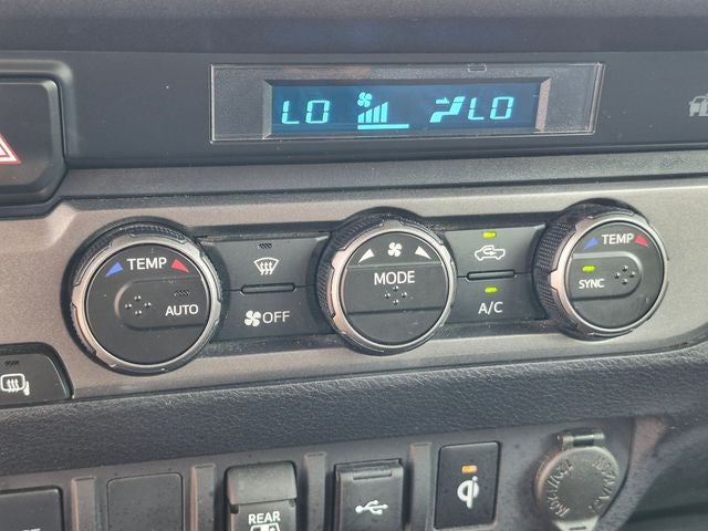2023 Toyota Tacoma TRD Sport V6