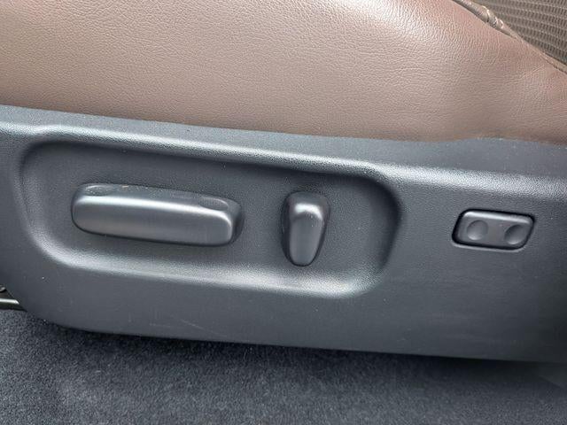 2023 Toyota Tacoma Limited V6