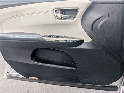 2013 Toyota AVALON XLE