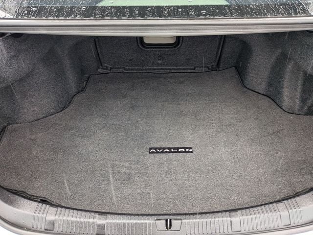 2013 Toyota AVALON XLE