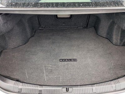 2013 Toyota AVALON XLE