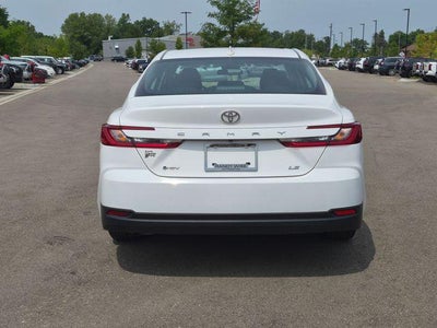 2025 Toyota Camry LE