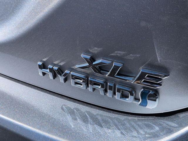 2022 Toyota CAMRY XLE
