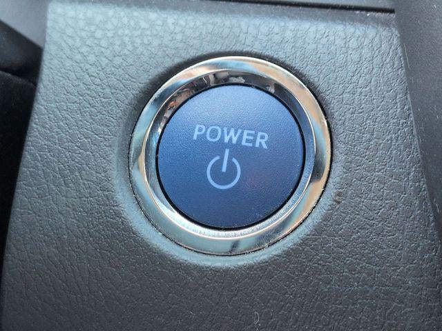 2022 Toyota CAMRY XLE