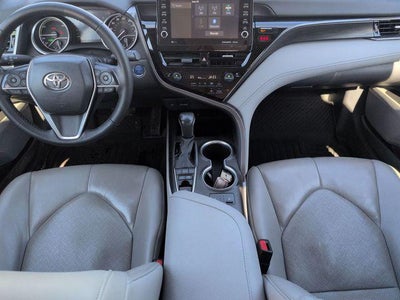 2022 Toyota CAMRY XLE