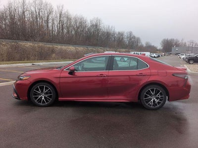 2021 Toyota CAMRY SE