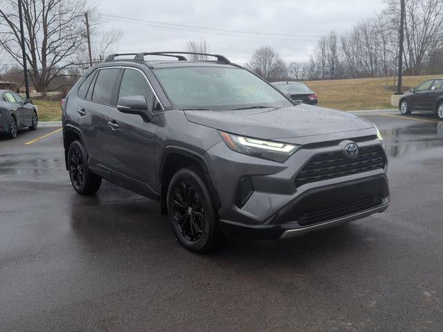 2024 Toyota RAV4 HYBRID SE