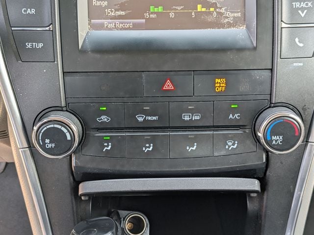 2015 Toyota CAMRY LE