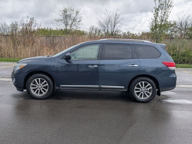 2016 Nissan Pathfinder SL